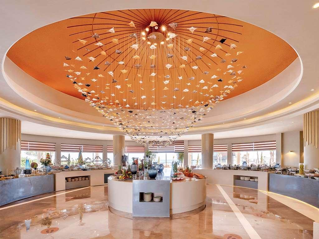 Rixos Premium Magawish Suites And Villas Hurghada Restaurant photo