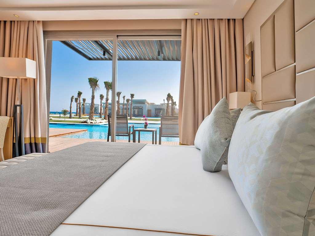 Rixos Premium Magawish Suites And Villas Hurghada Room photo